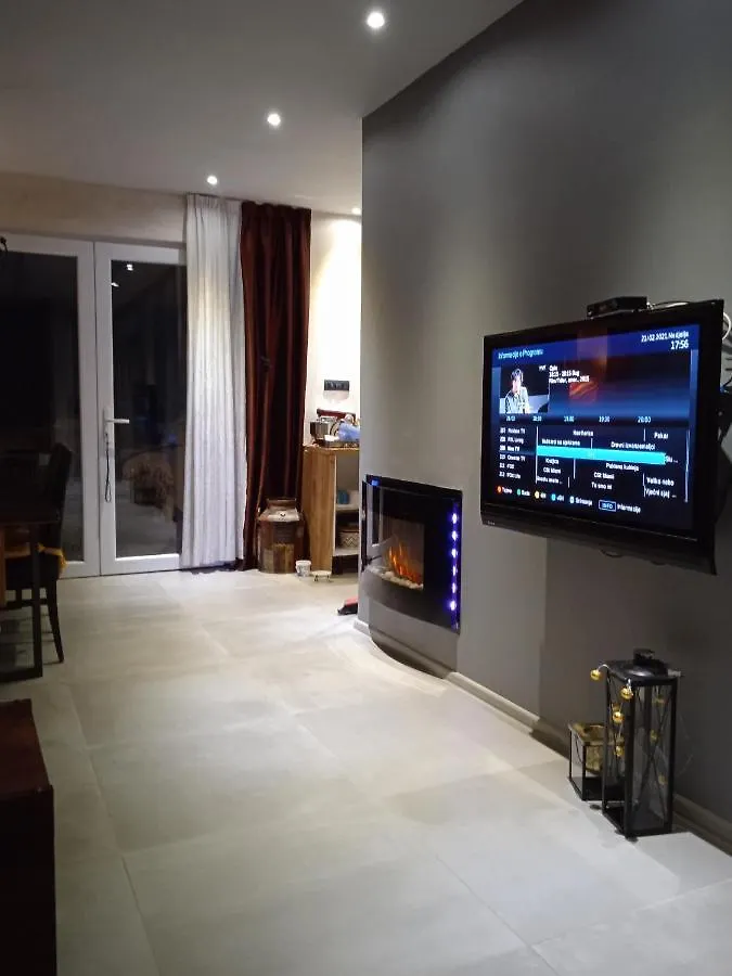 Apartmani Ilena Rijeka 0*,  Croácia